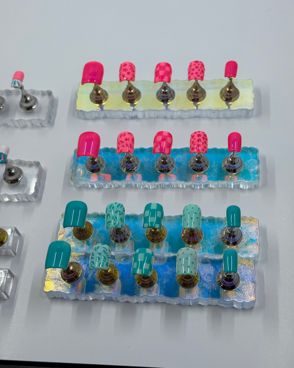 Solid With Design ✨