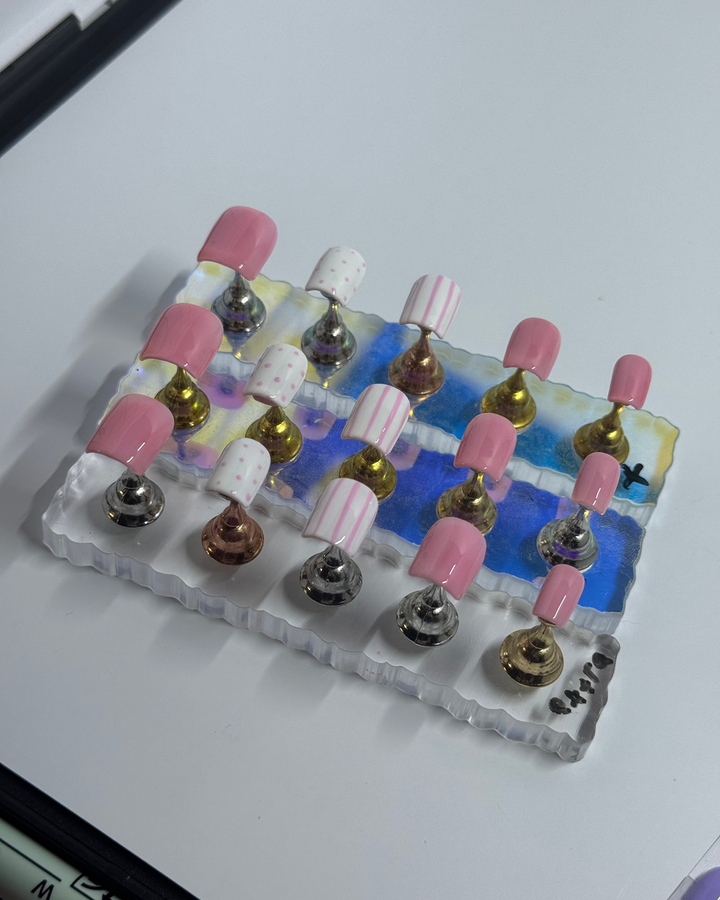 Solid With Design ✨